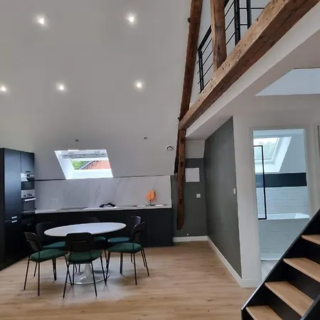 Ferienwohnung Petit Nid Douillet Solre-le-Château Exterior foto
